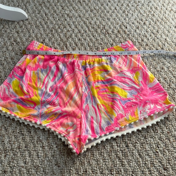 Lilly Pulitzer Pink and Gold Patterned Fabric size XL - Picture 4 of 5